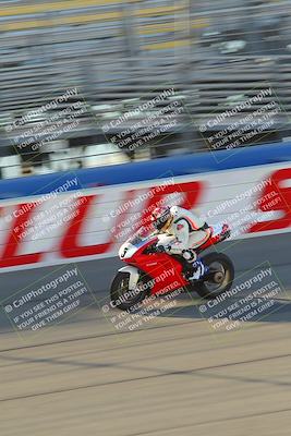 media/Nov-26-2022-Fastrack Riders (Sat) [[b001e85eef]]/Level 3/Session 1 Front Straight/